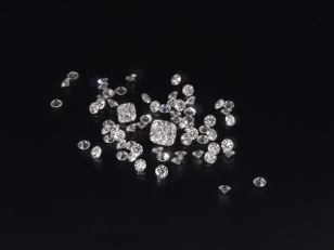 Beim Diamantenkauf von weissen Diamanten sollten Sie auf die Schliffqualität achten
